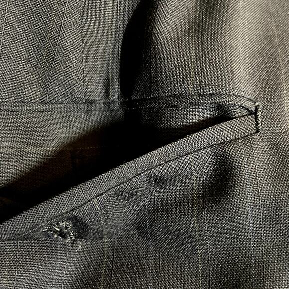 Vintage Hart Schaffner Marx Pinstripe Suit Wool Jacket Pant Pleated Navy 41R - Picture 3 of 9